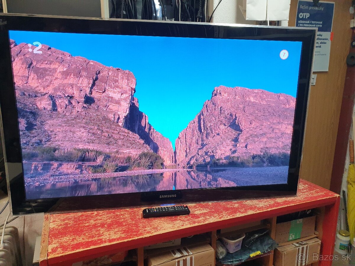 46"  LED  TV  SAMSUNG