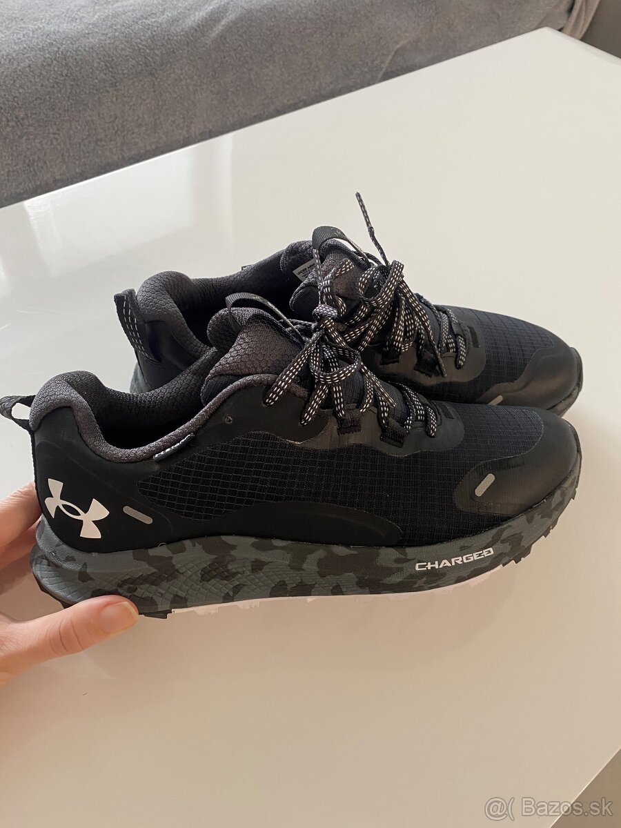 Predám Dámske športové topánky Under Armour UA W Charged