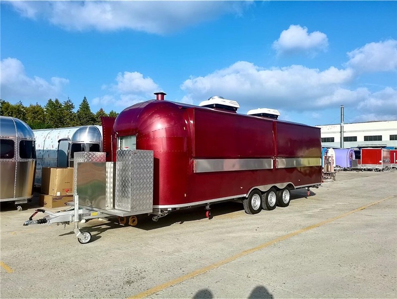 Airstream food truck gastro príves Ultra