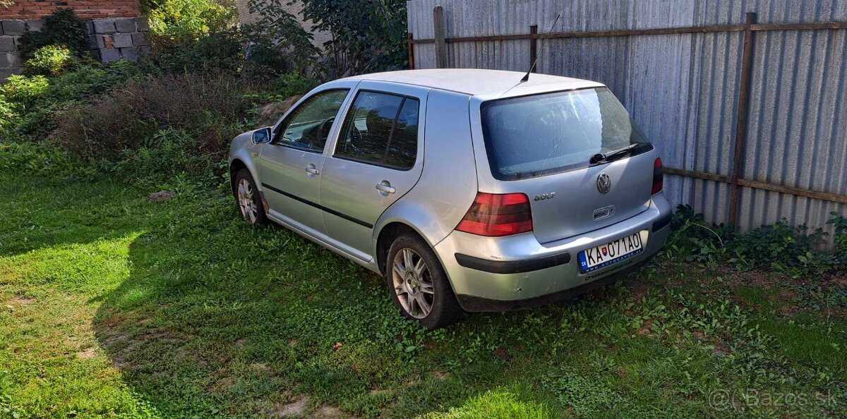 Golf 4 s motorom 1.4