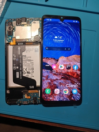 Samsung Galaxy A70 A705F - OLED LCD DISPLEJ