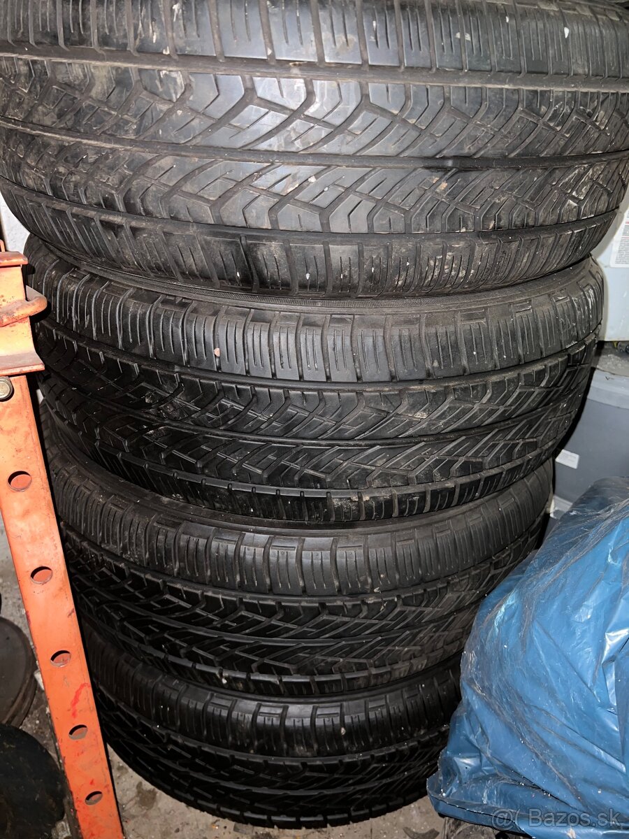 4ks Celoročne pneu 225/55 R17 97V