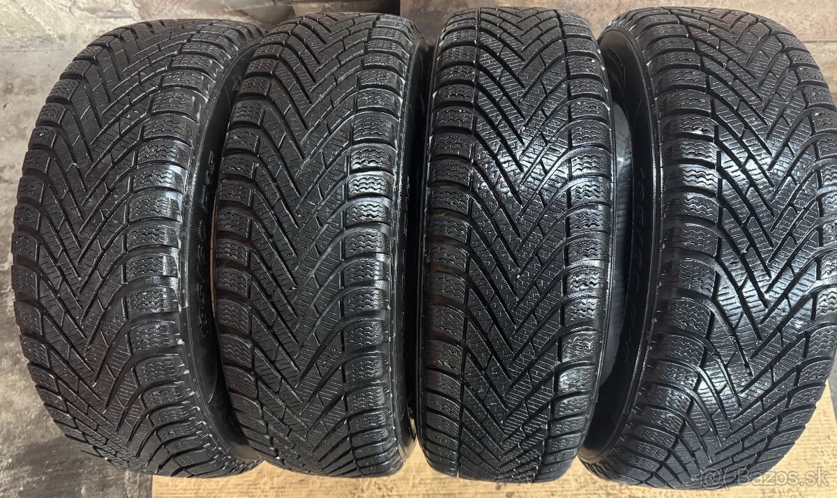 185/60 R15 Pirelli zimne