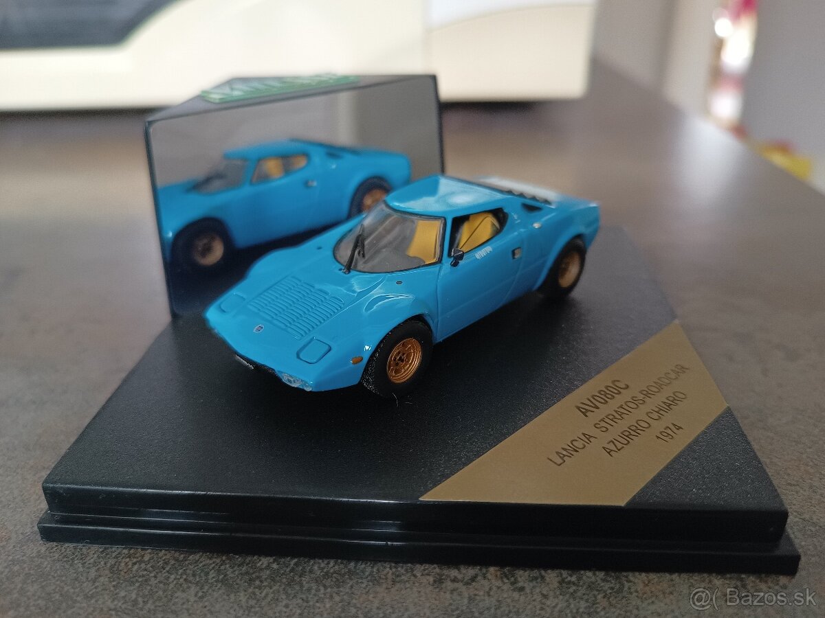 1:43 Lancia