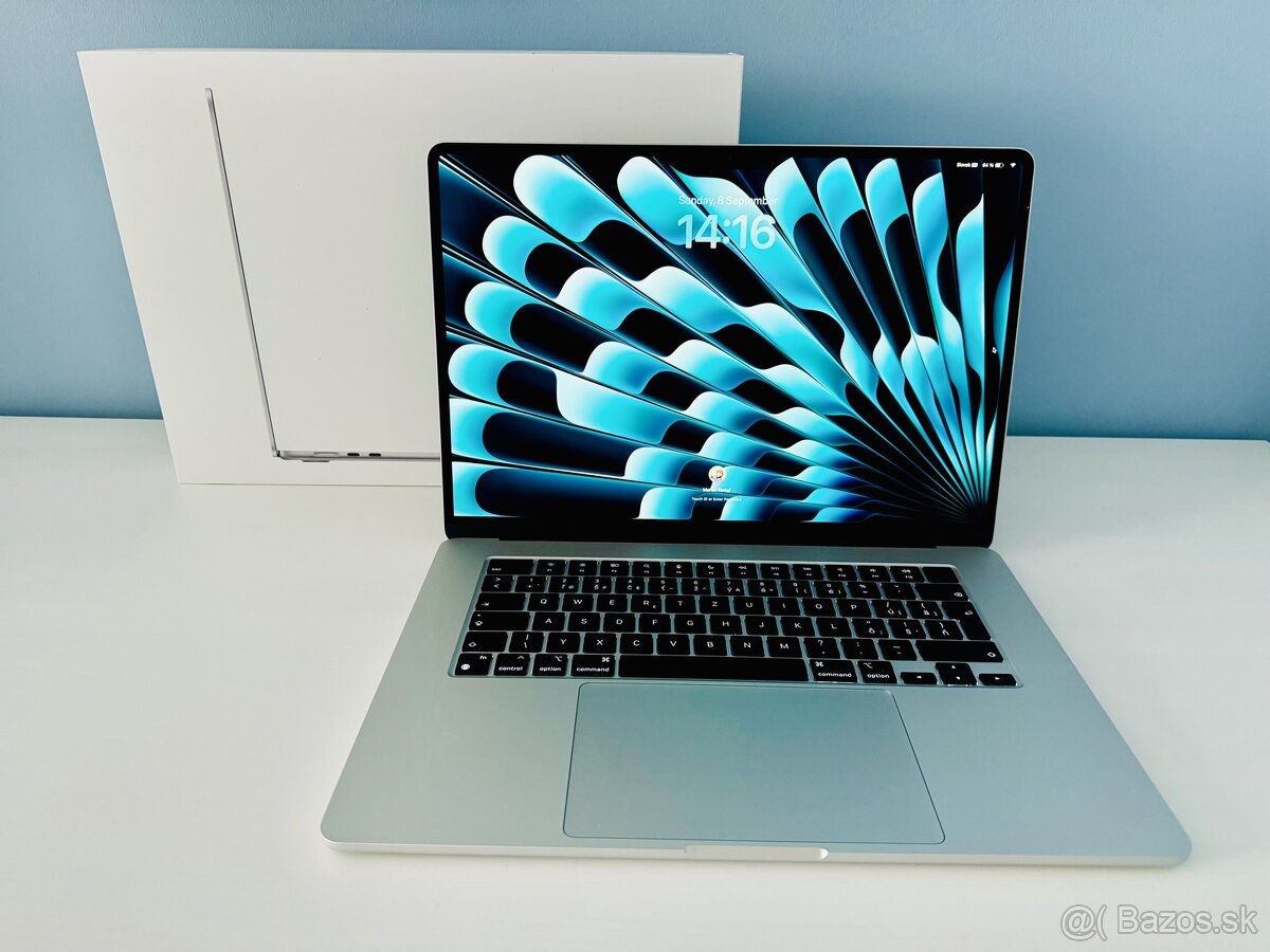 MacBook Air 15 M2 Silver 24 GB RAM 512 SSD