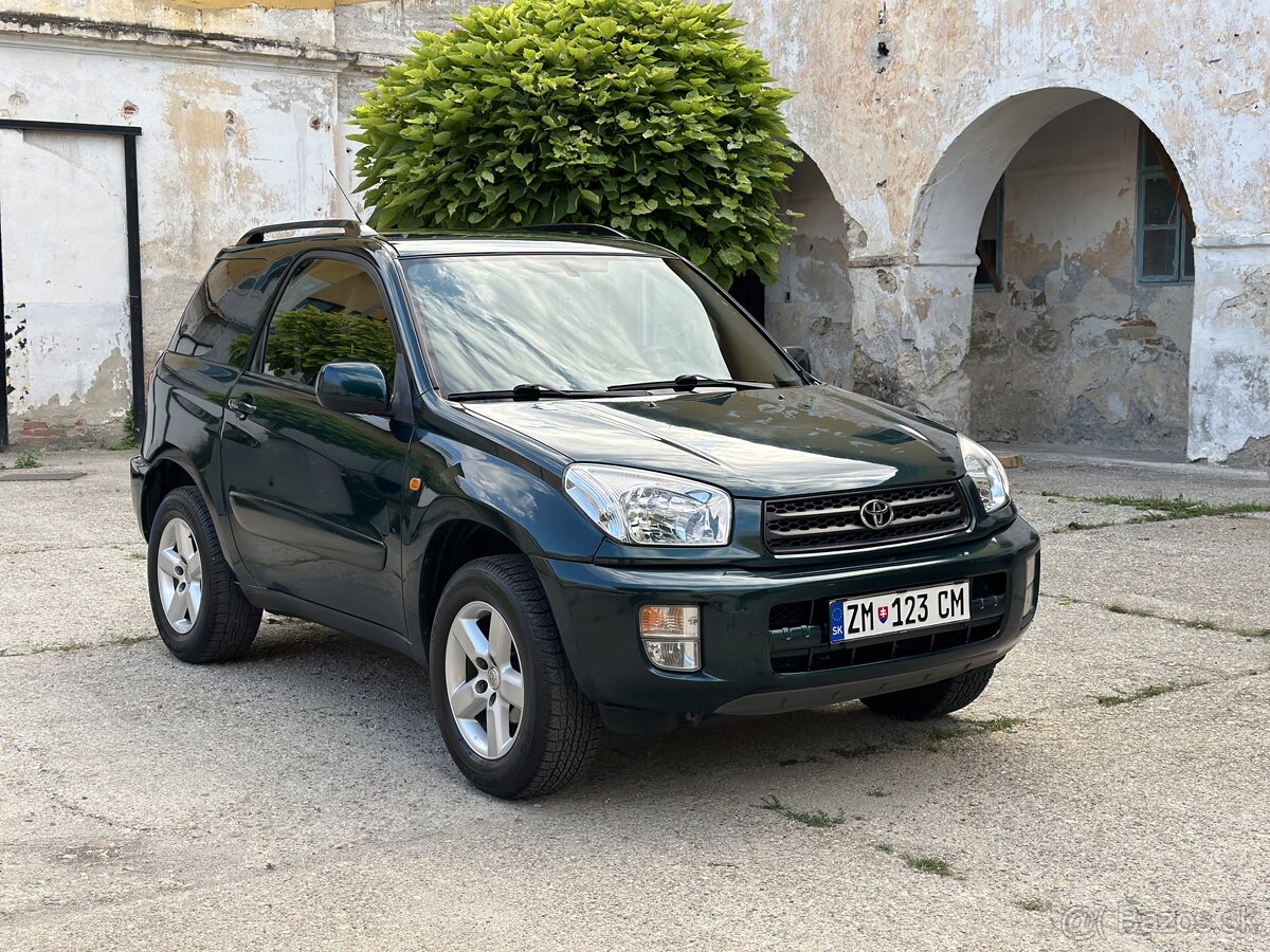 Toyota RAV4 2.0 VVTi Benzín 3DV 4X4