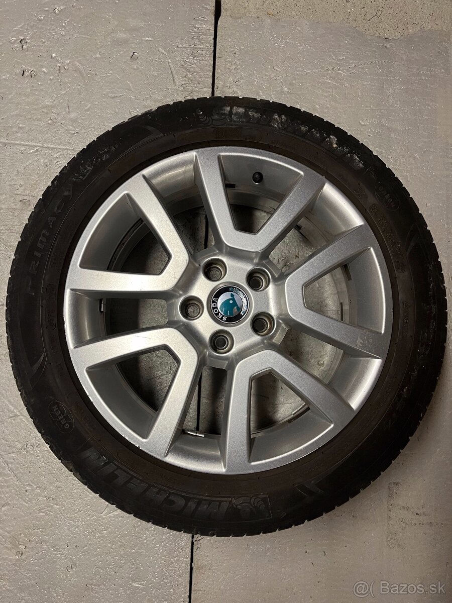 Škoda yeti Spitzberg 7,0J x 17" ET45 5x112 , R17  225/50 R17