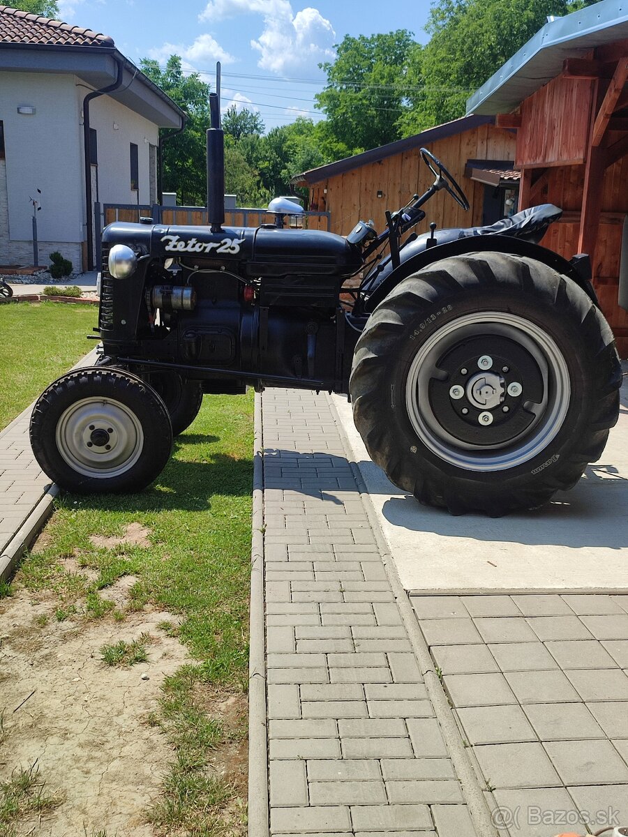 Zetor 25