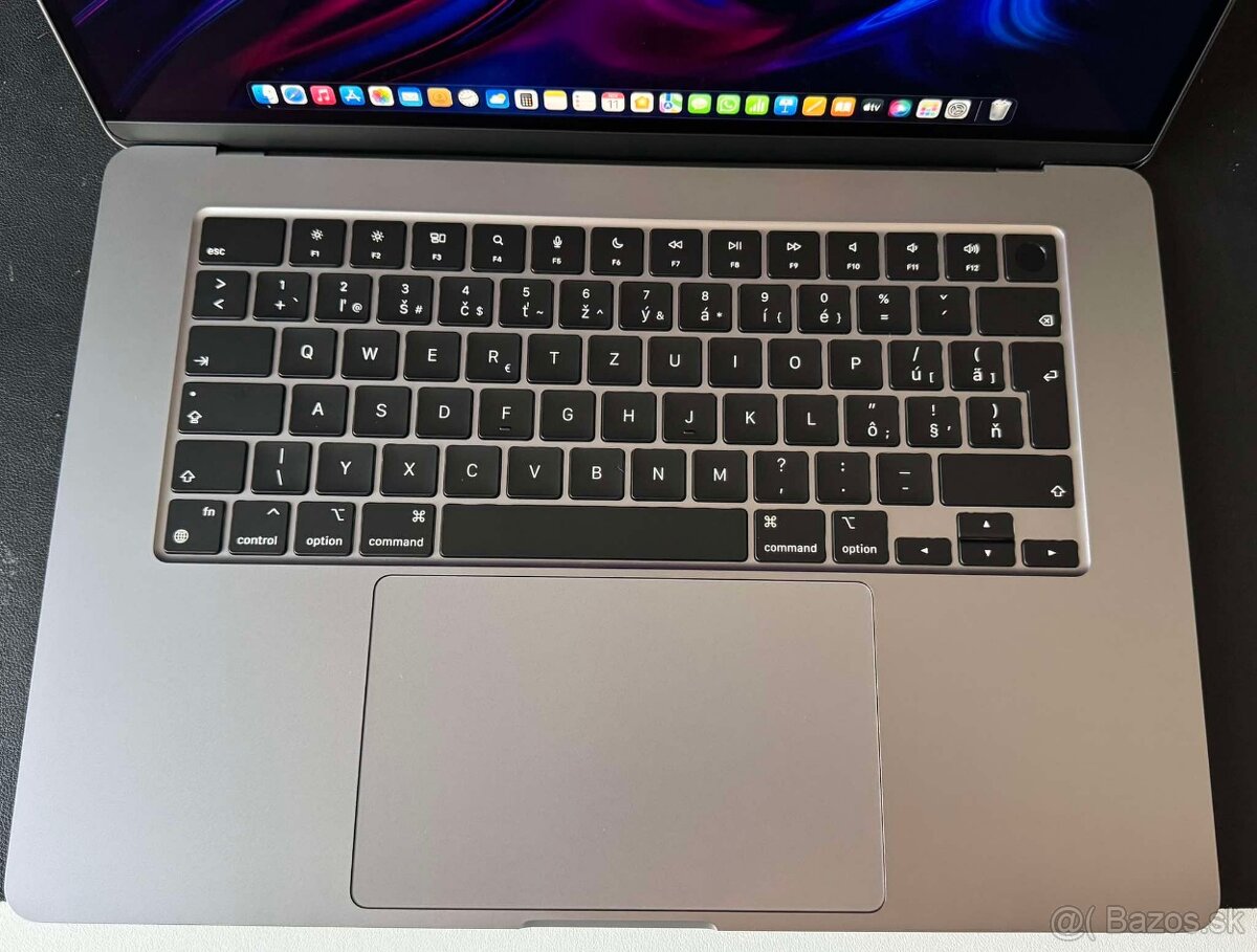 MacBook Air 15, M2