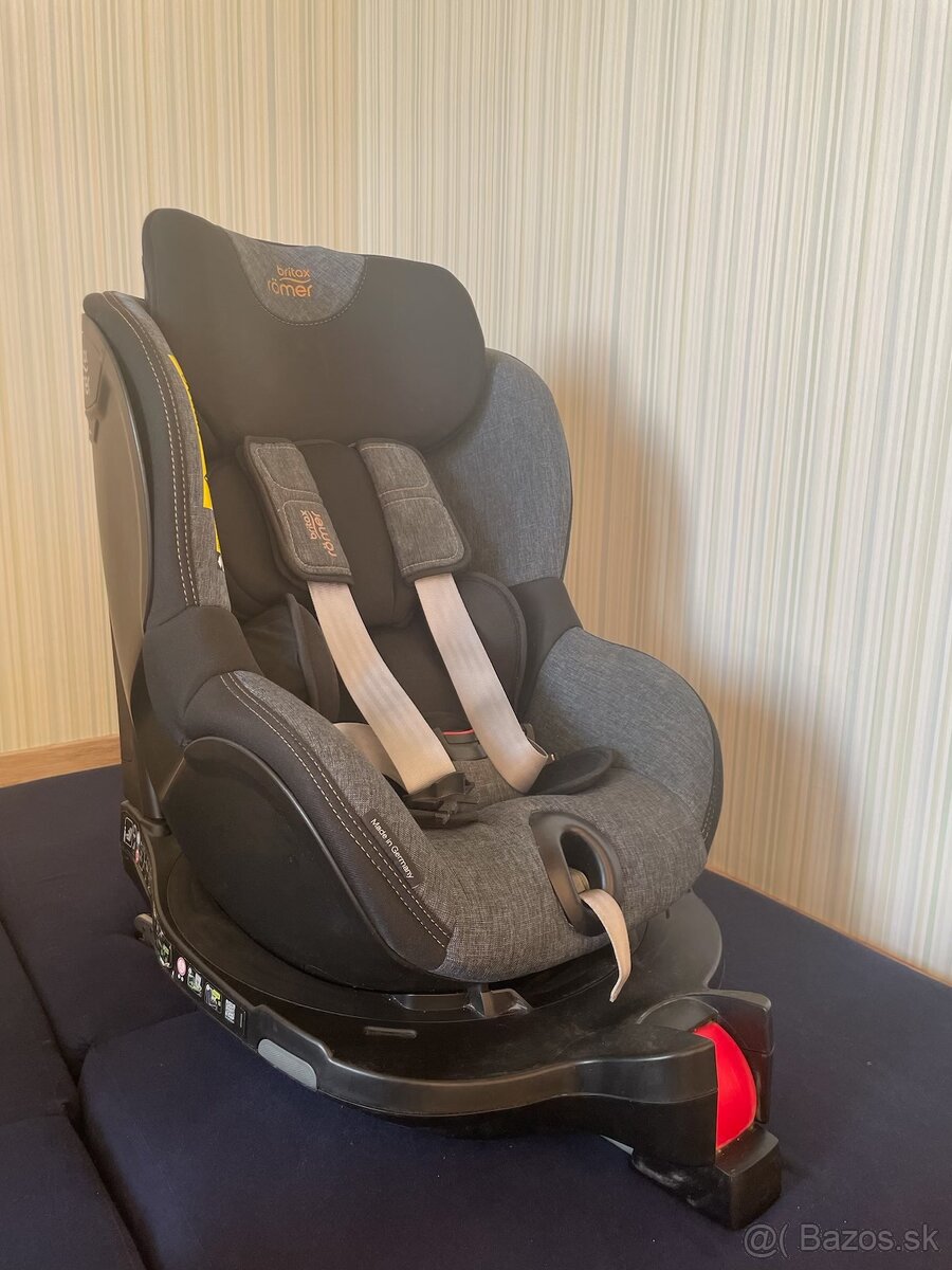 Britax Romer Dualfix M i-size