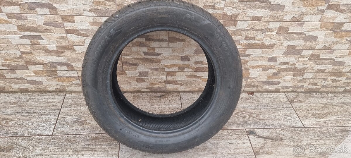 Predám 1xMatador Mp47 letné pneu 205/55r16 -