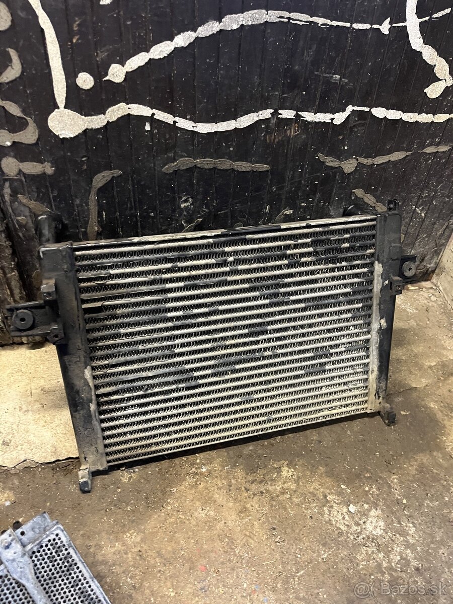 intercooler jeep Grand cherokee wj 2.7