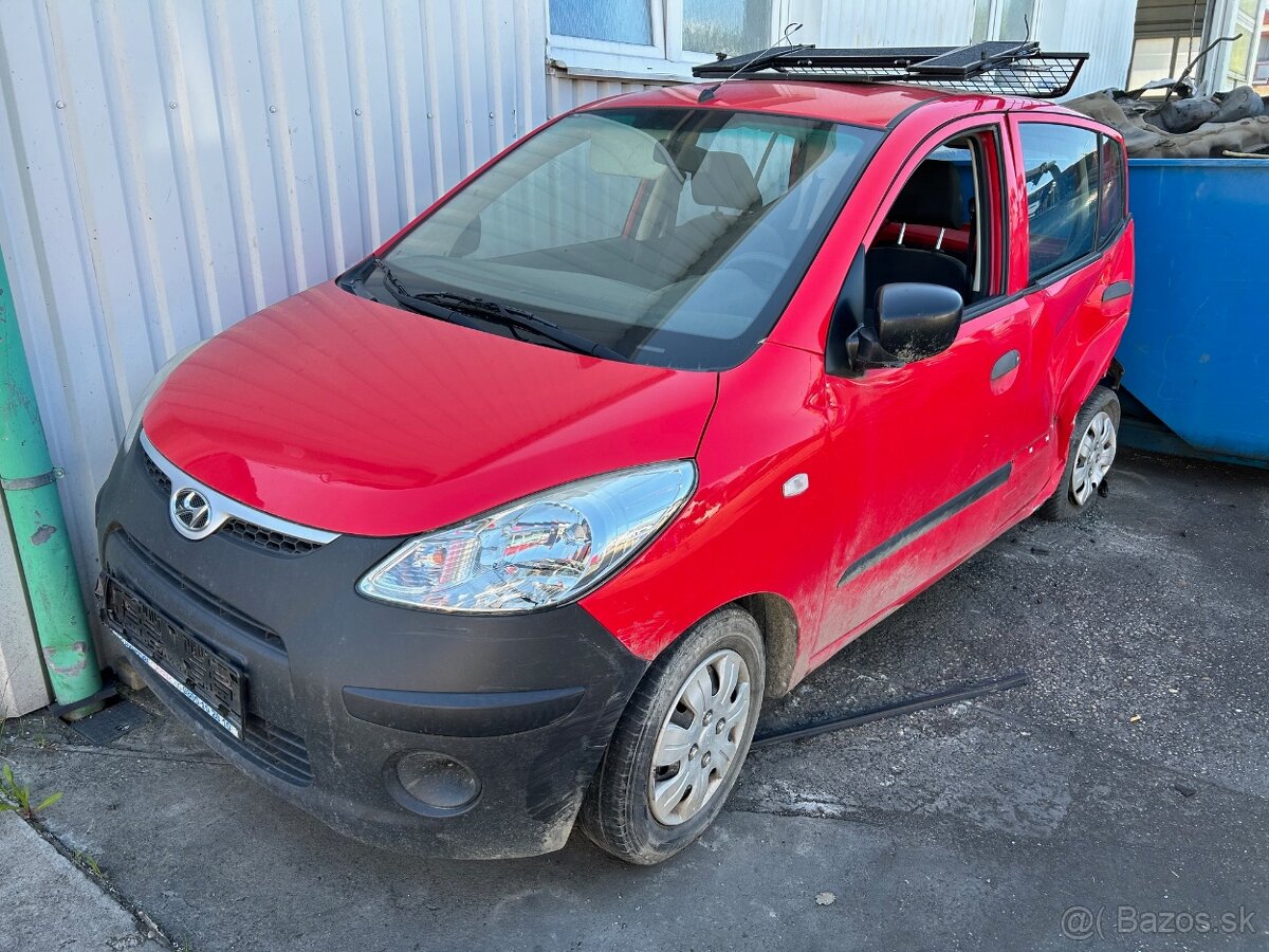 Lacno rozpredám Hyundai I10 2007-2015 na náhradné diely