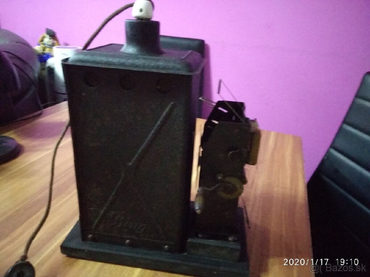 Predám starožitný projektor začiatku 19 storočia Bing