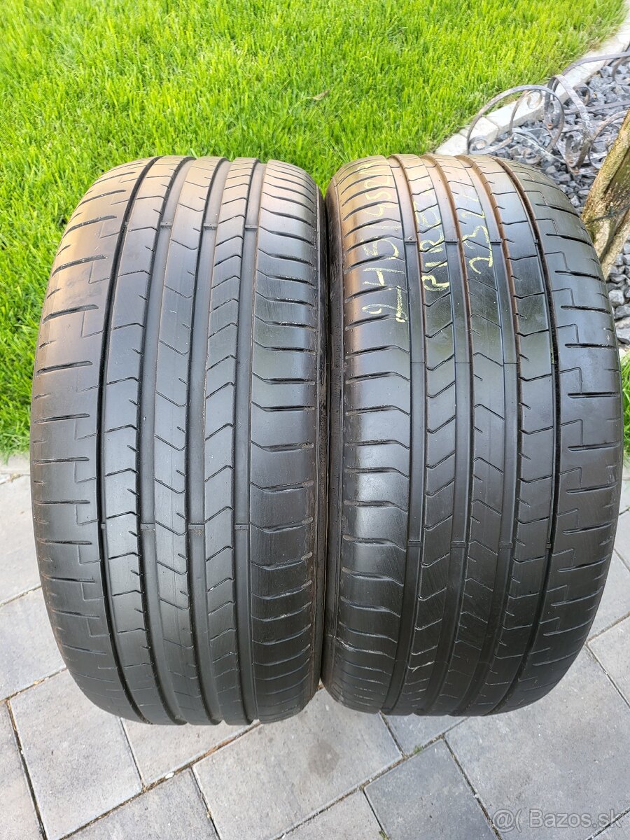 245/45 R19 Pirelli letne pneumatiky 2ks