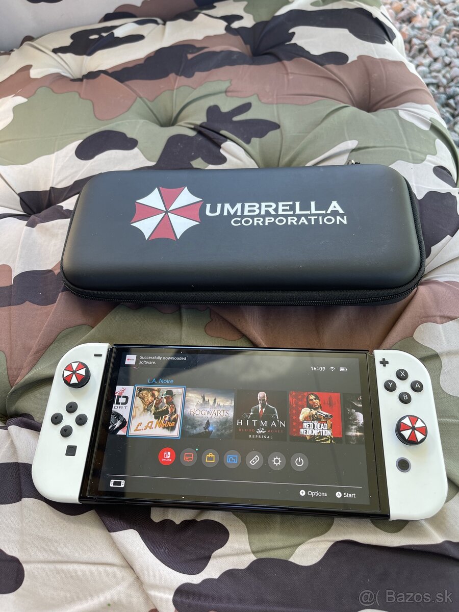 Nintendo Switch OLED Resident Evil Edition