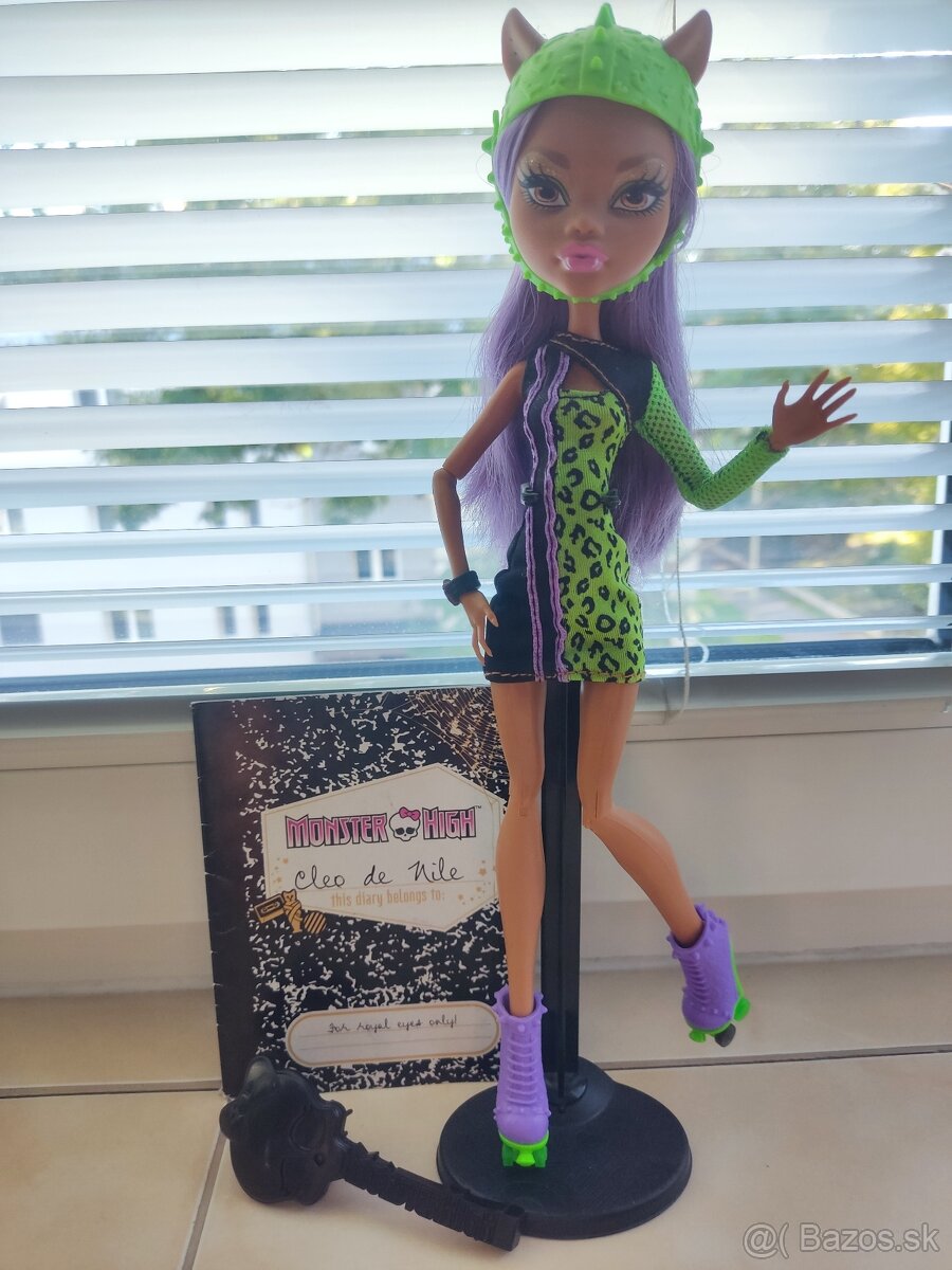 Monster high Clawdeen Wolf Skultimate Roller Maze bábika