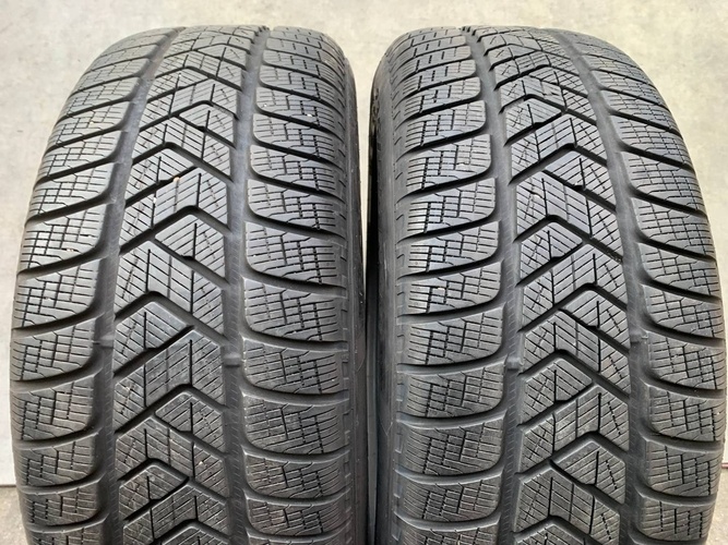 R18 2KS ZIMNÍ PNEU PIRELLI 235/55/18 104H SUV 6MM