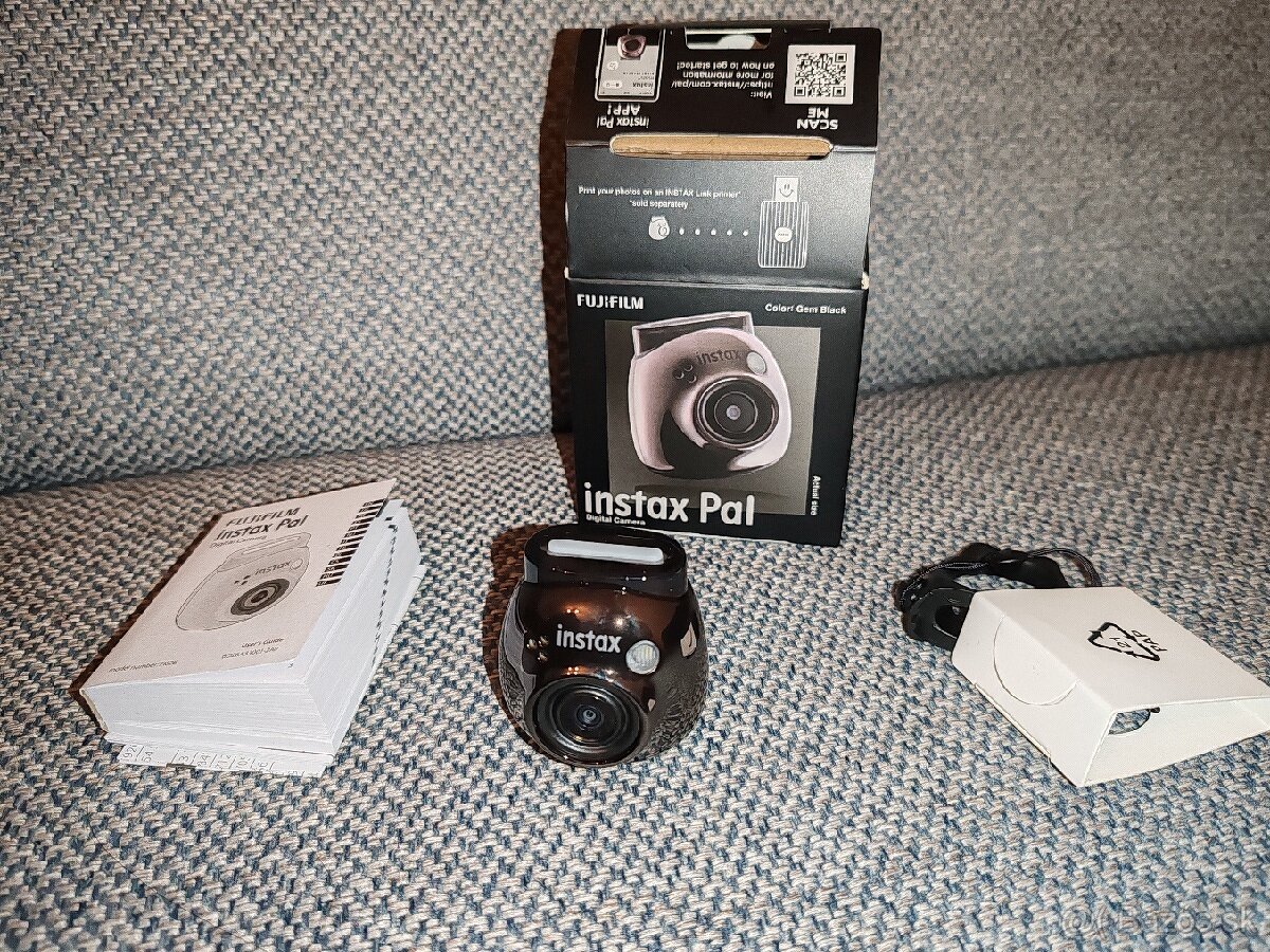 Fujifilm Instax Pal Metal