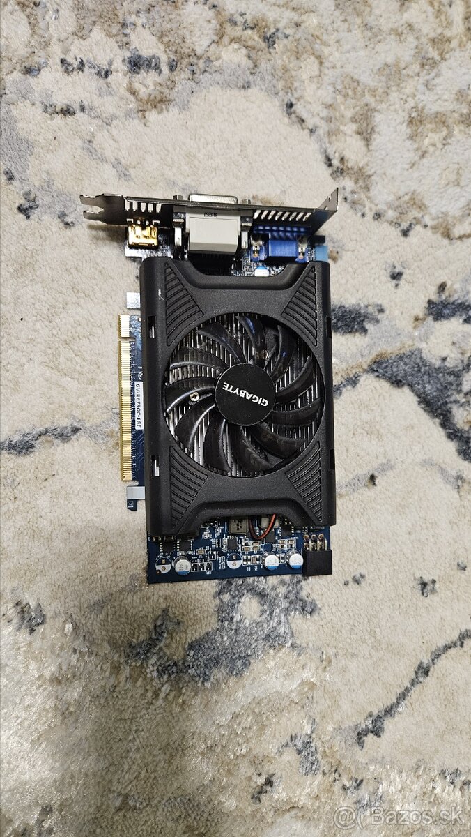 GIGABYTE Radeon HD 6750 GV-R675OC-1GI 1GB GDDR5 PCI Express