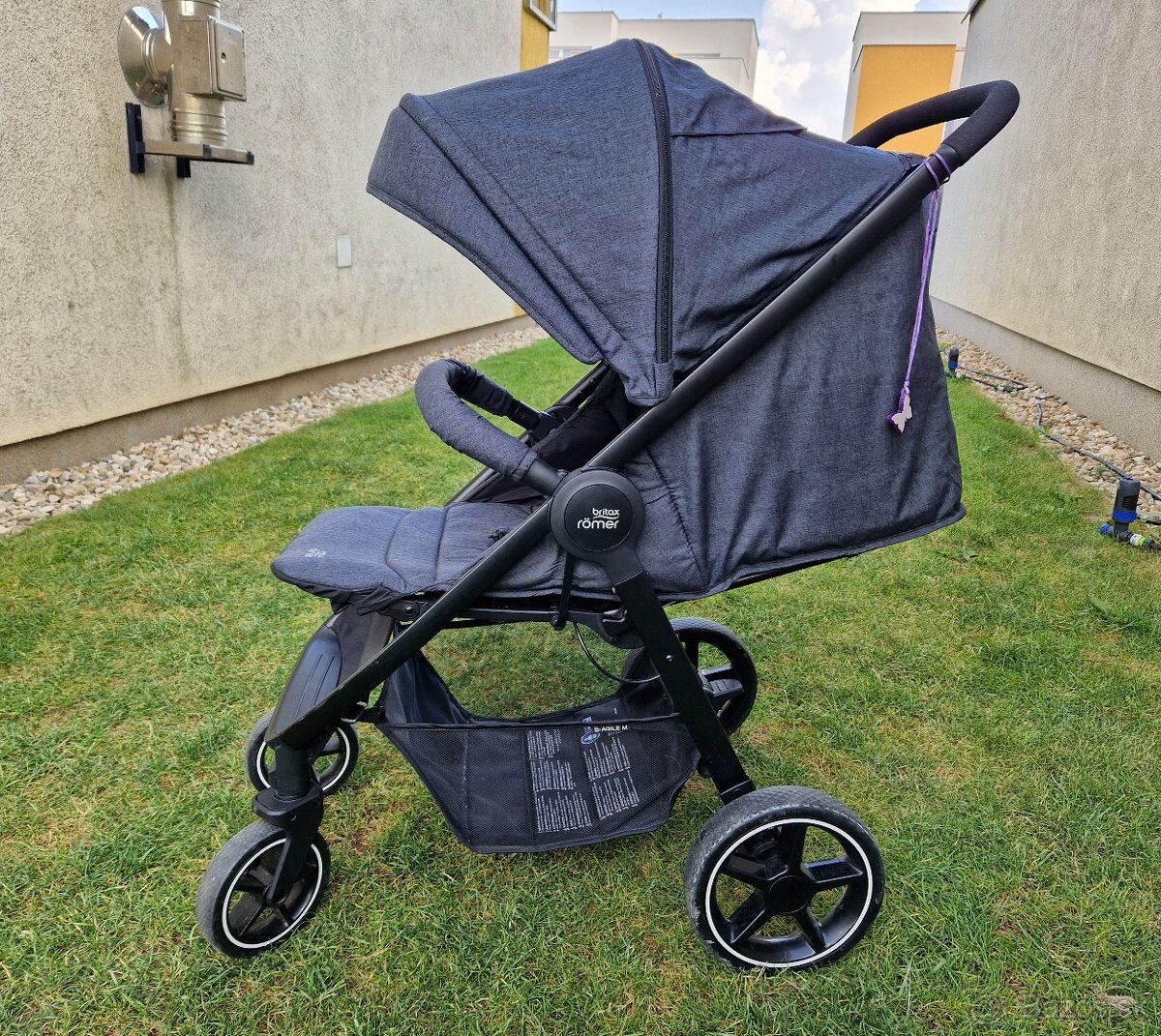 Britax romer B-AGILE M