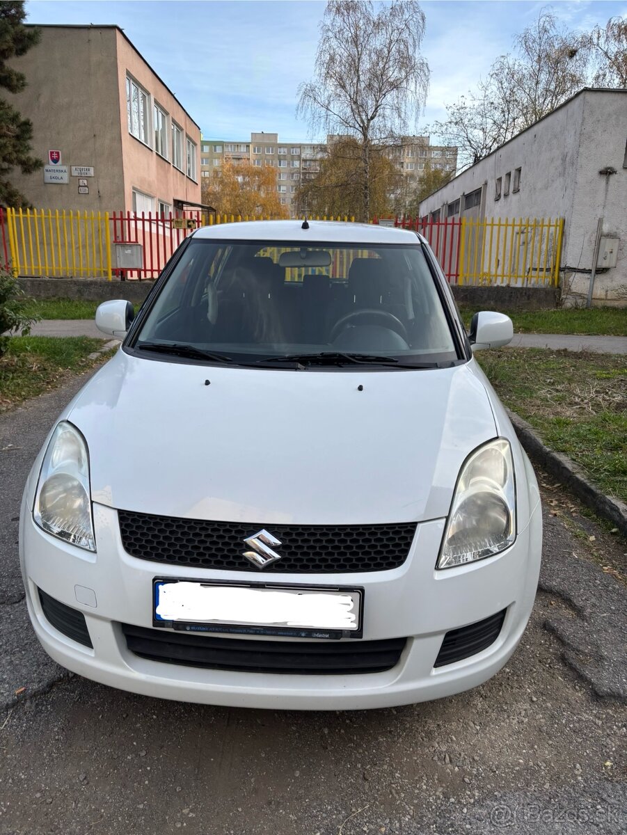 Suzuki Swift 1,3 benzín