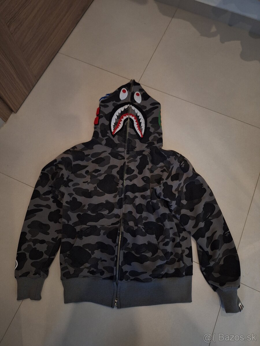 Bape mikina