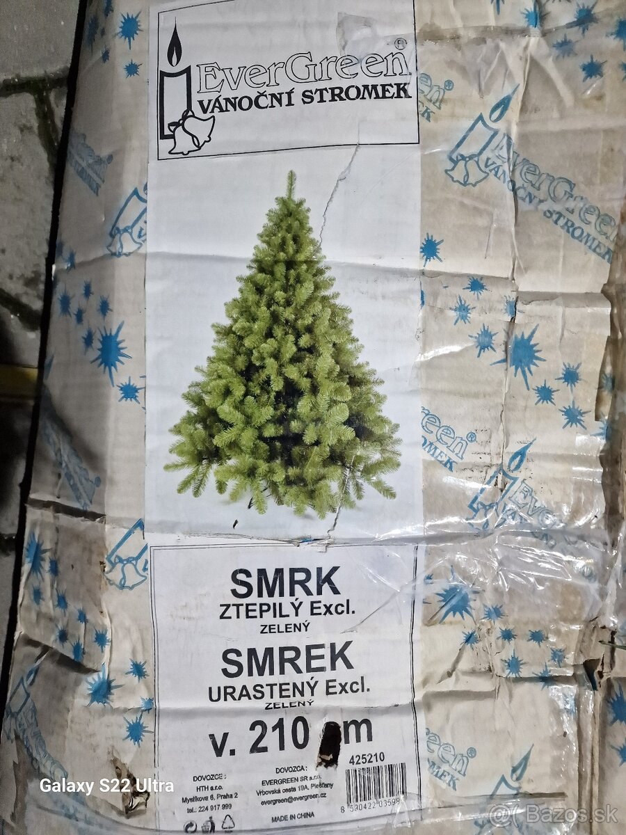 Umely vianočny stromček.Smrek urastený excelent 210cm.