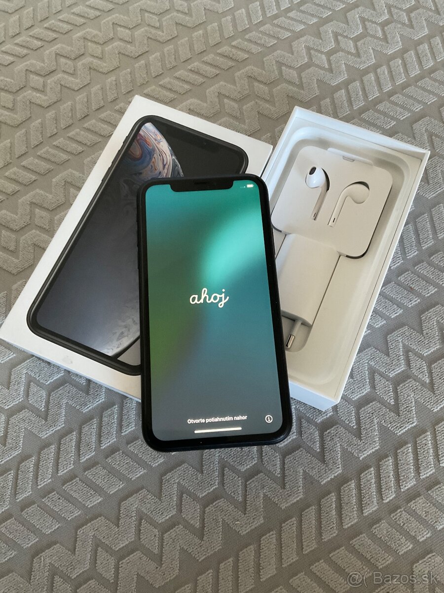 iPhone XR 64GB