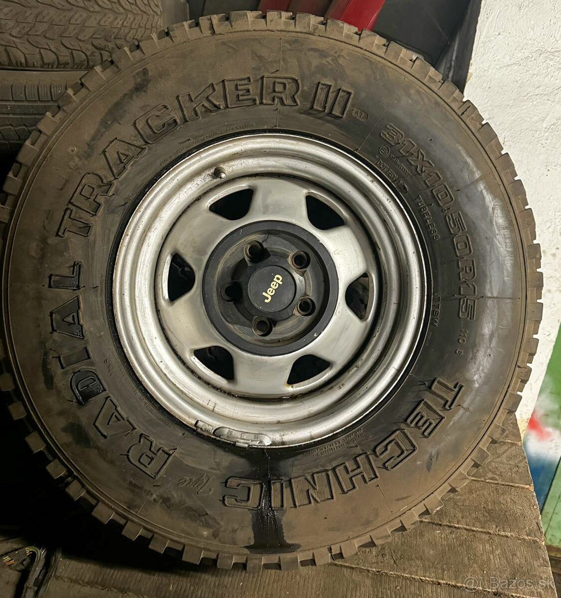 Originál jeep disky + pneu technic Tracker II 31/10.50R15