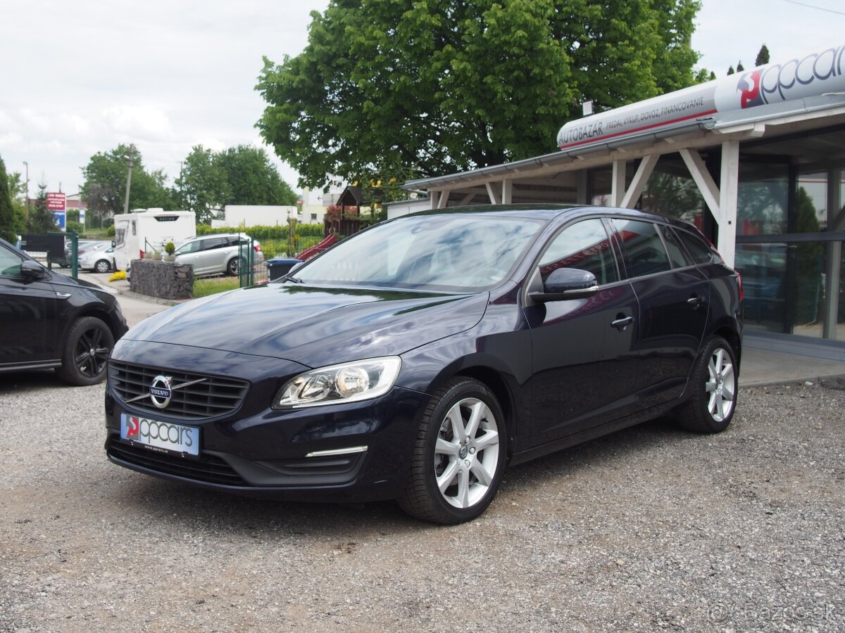 Volvo V60 D3 2.0L 150k Momentum Geartronic