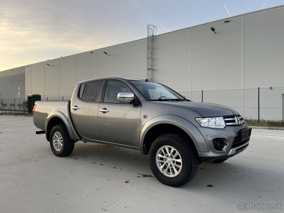 MITSUBISHI L200 2.5DI-D - PREDAJ AJ NA SPLÁTKY