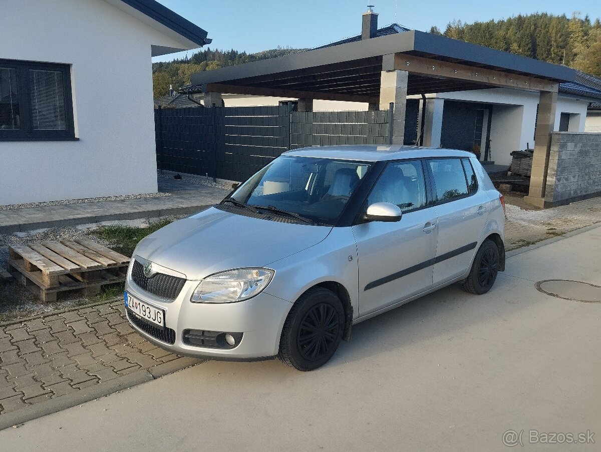 Škoda Fabia II 1.2 HTP 51-KW Rok výroby 40/2009