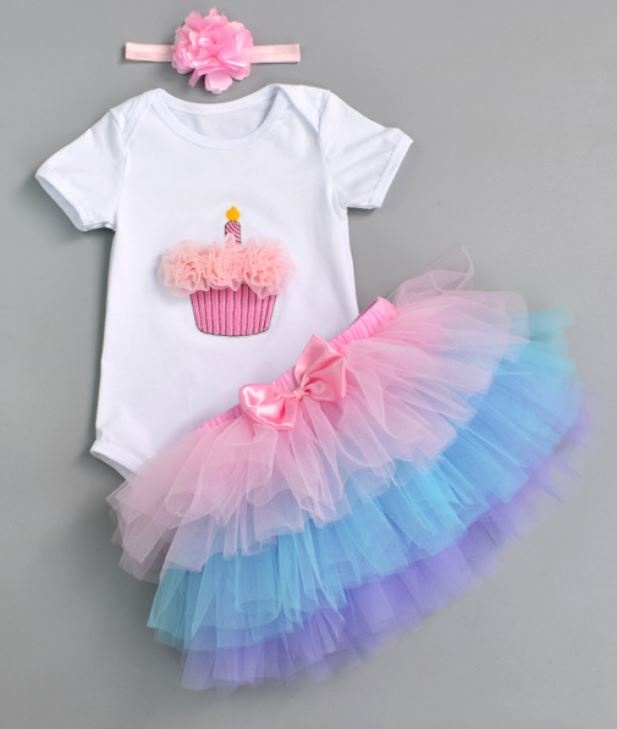 Narodeninovy baby set na 1 narodeniny s cupcake