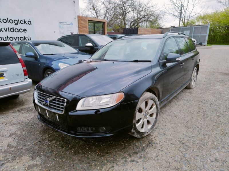 Volvo V70III D5 136kw -Náhradní díly