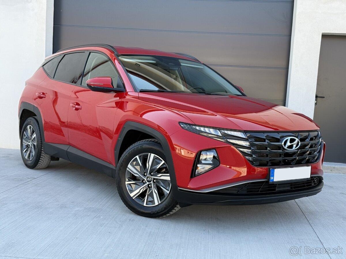 HYUNDAI TUCSON 1.6 T-GDI FAMILY 110kW / SK AUTO / 1.MAJITEĽ