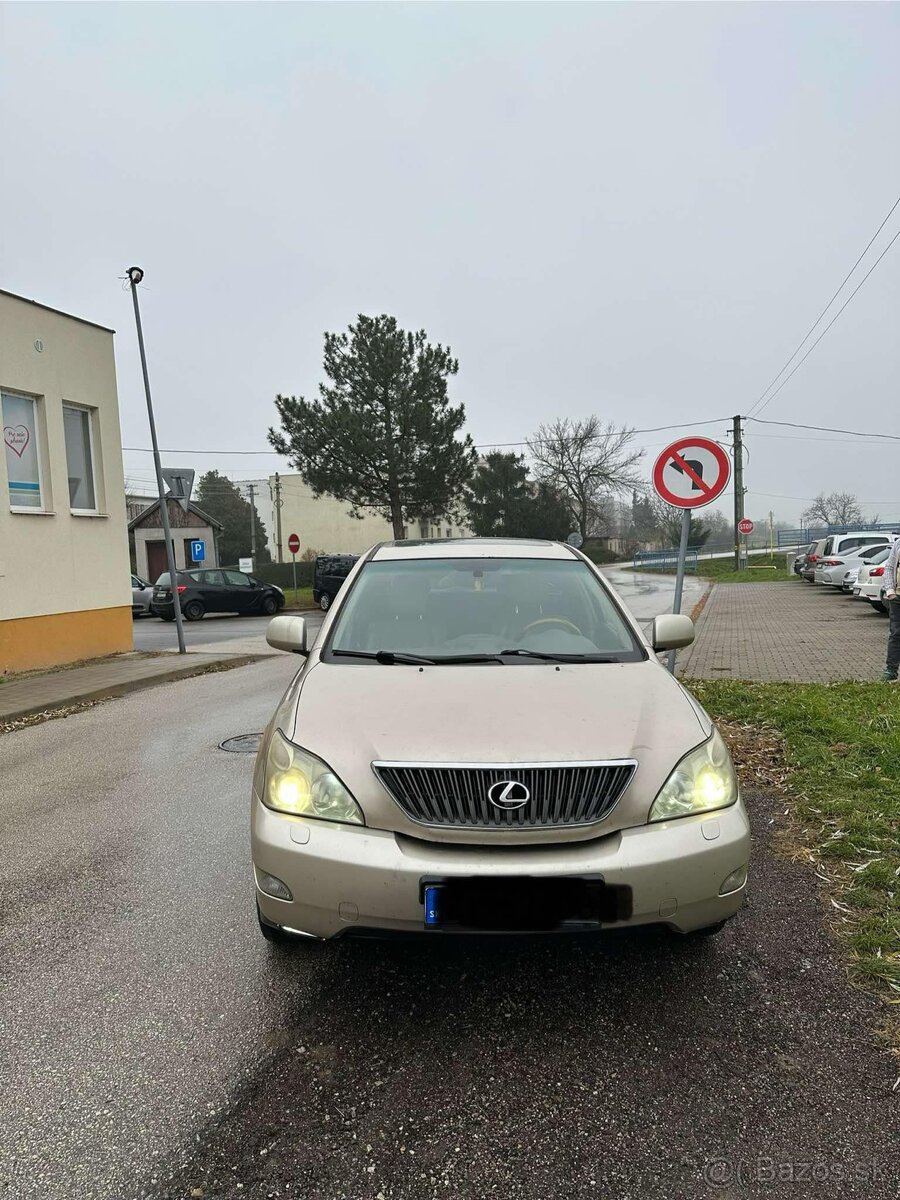 Predám Lexus RX300