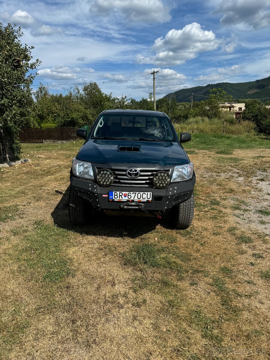 Toyota Hilux 2.5