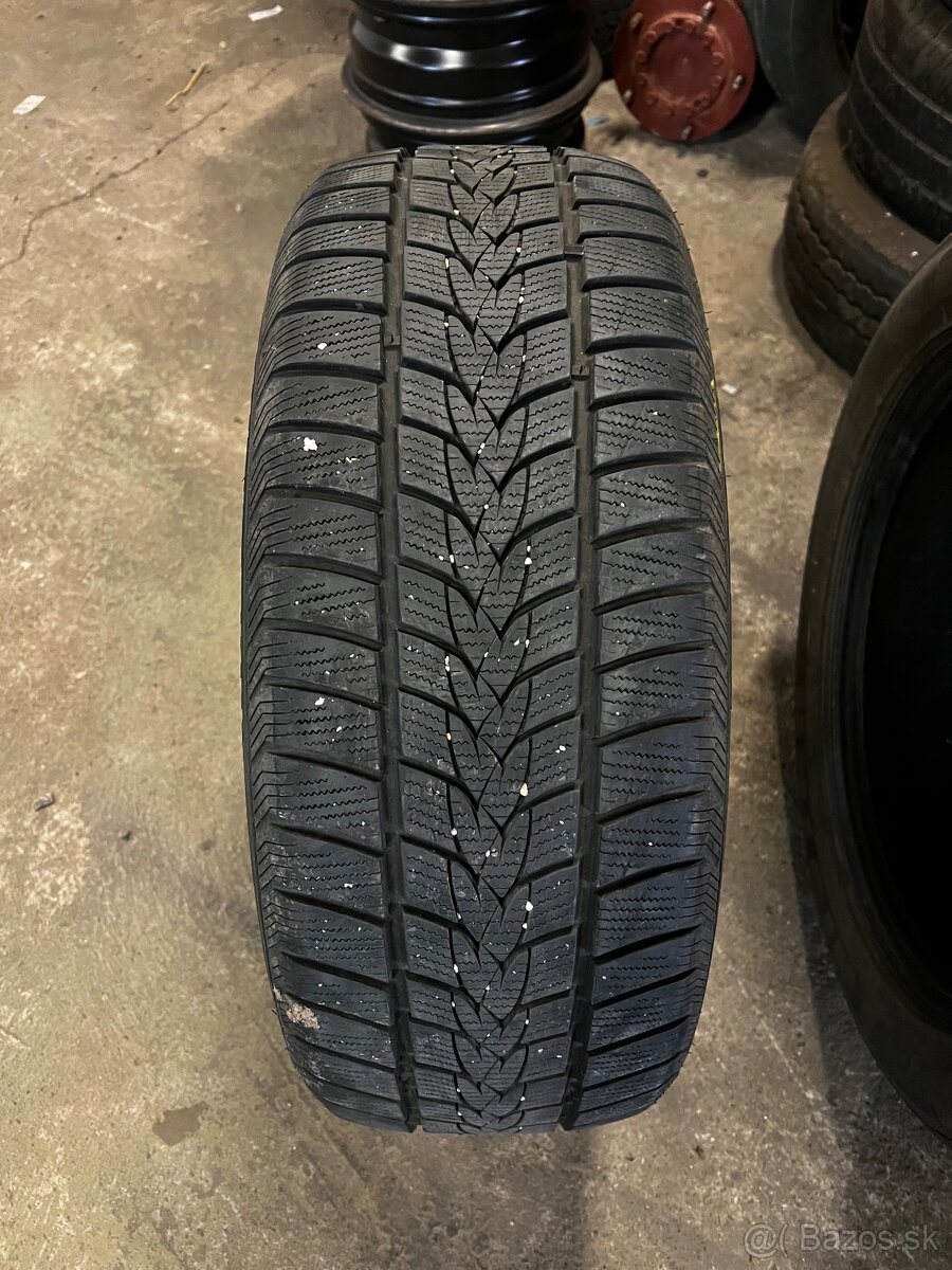 215/55 R17 zimne Tristar 2 kusy