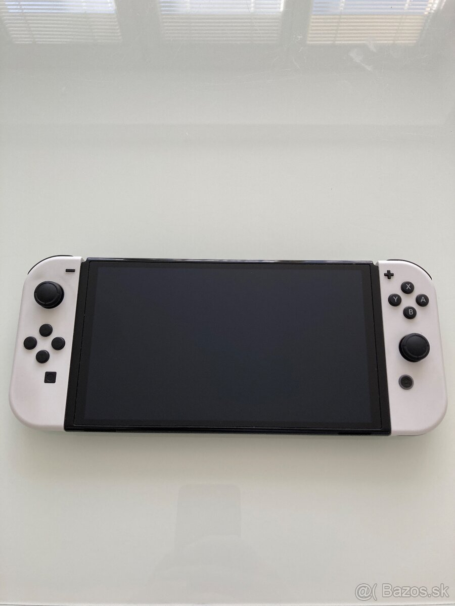 Nintendo Switch Oled-biely