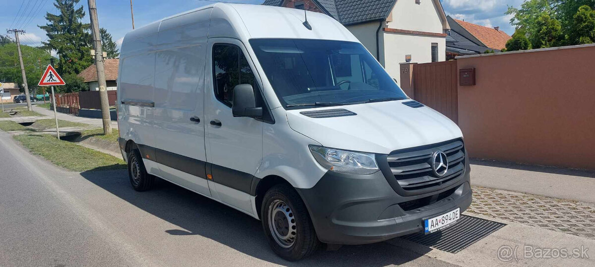 Mercedes Sprinter