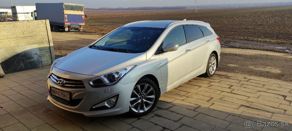 Hyundai i40 SW kombi 1,7 CRDI