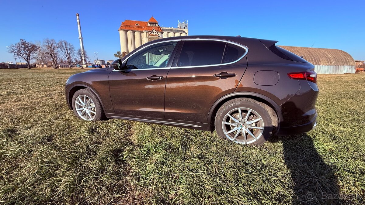 Alfa Romeo Stelvio lusso