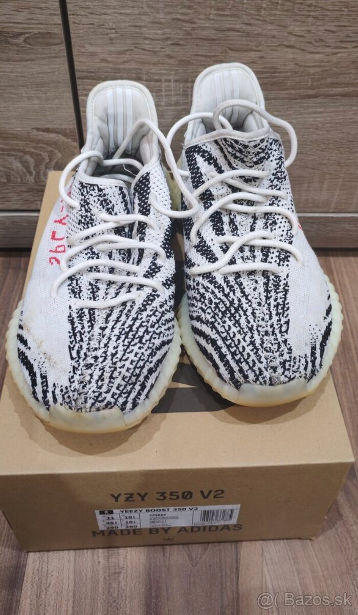 Adidas yeezy boost 350 v2 zebra