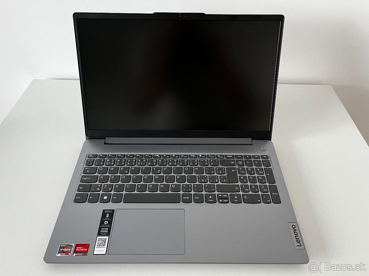 LENOVO IdeaPad Slim 3 (15AMN8) 82XQ00A2CK