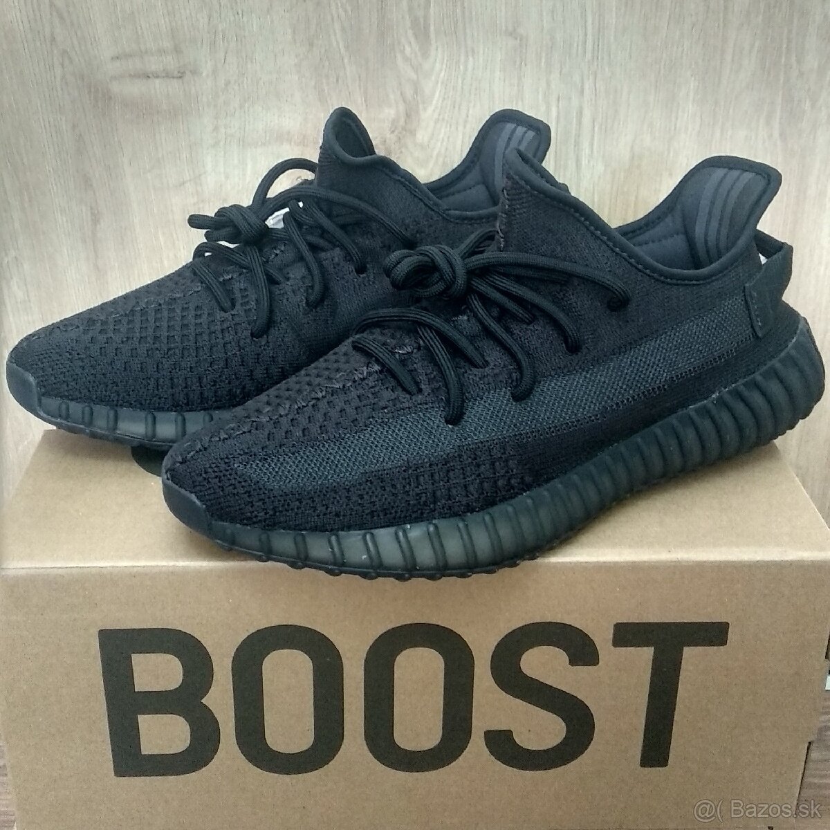 Yeezy Boost 350 V2 Onyx