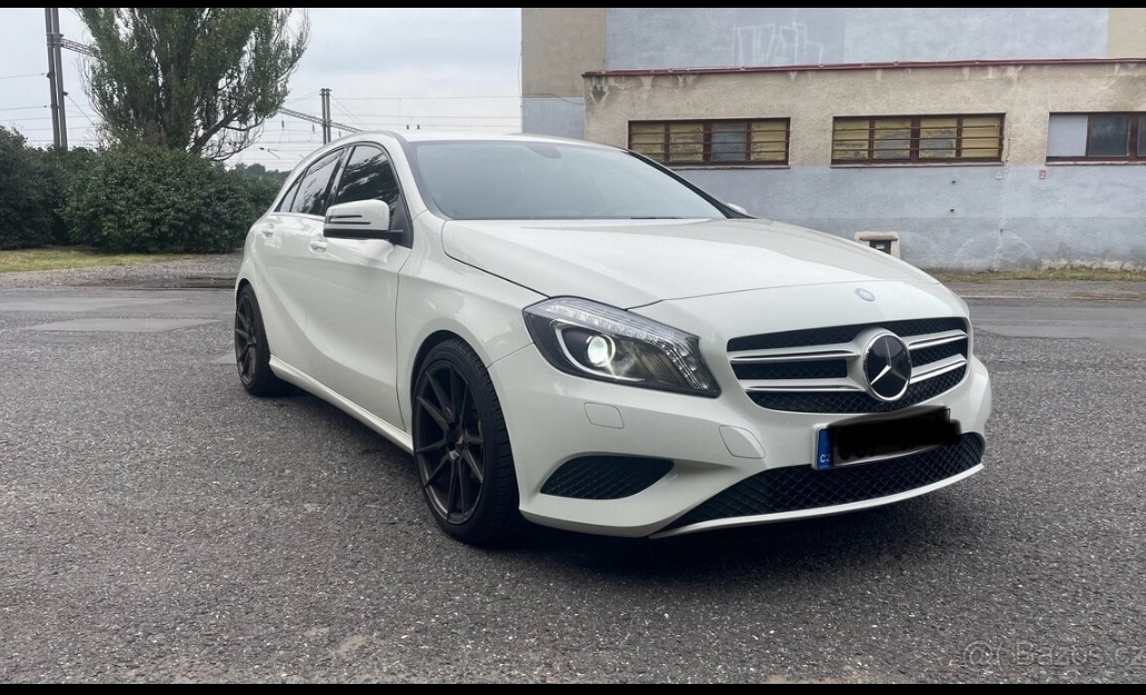 Mercedes Benz A180 1.6 90kw (126kw)