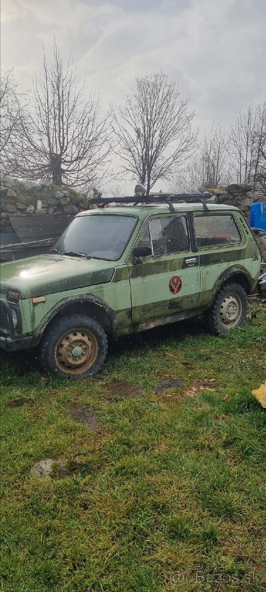 Predám Lada niva 1,6 benzín r.v.89