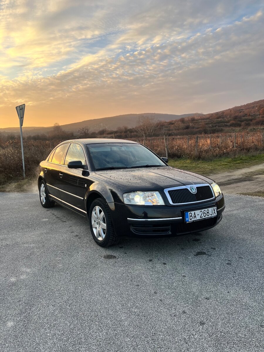 Škoda Superb 2.8 142kw Elegance