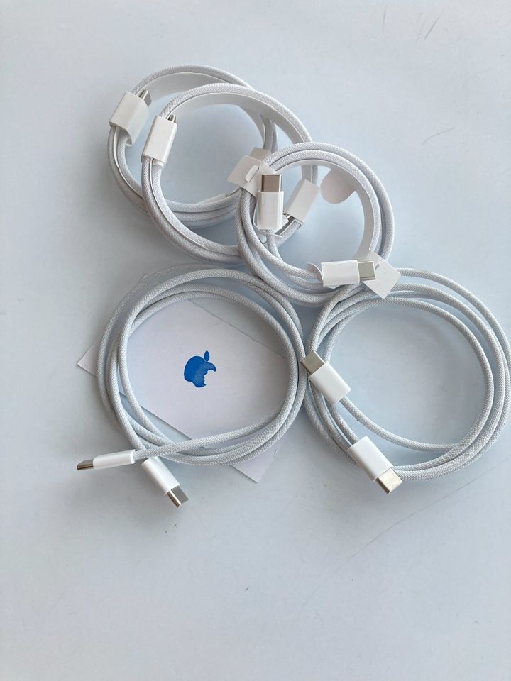 Opletený Originál Apple USB-C to USB-C  kábel MQKJ3ZM/A